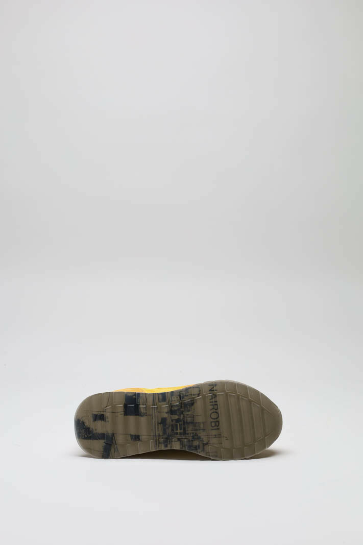 zoom in on Geel Sneaker image Geel Sneaker image