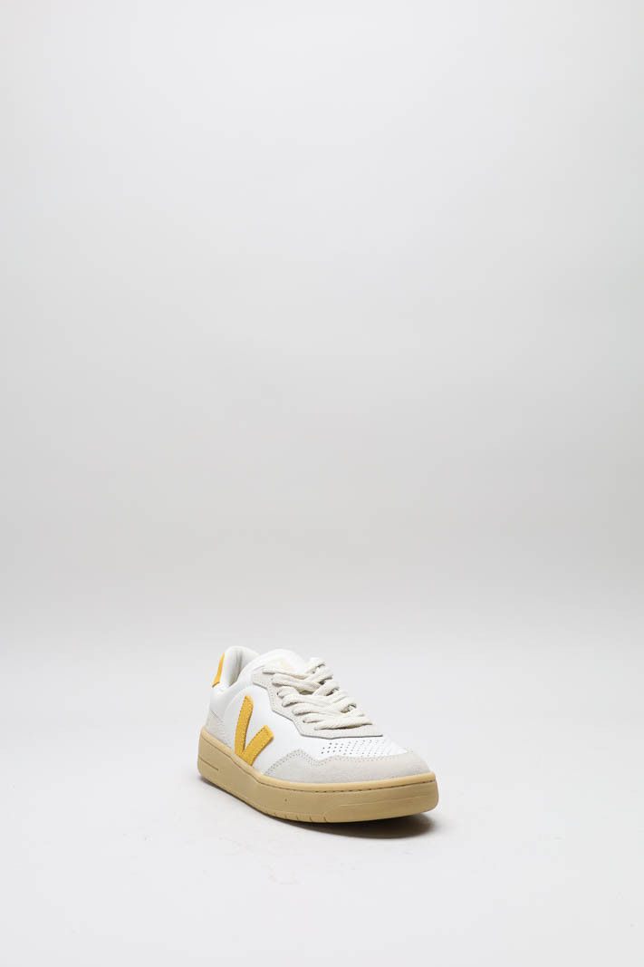 Ecru Sneaker