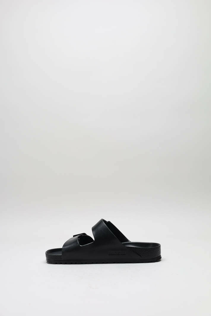 zoom in on Zwart Slipper image Zwart Slipper image