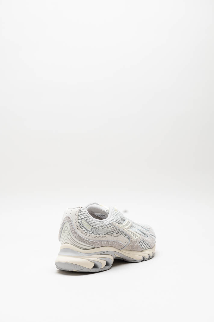 zoom in on Grijs Sneaker image Grijs Sneaker image