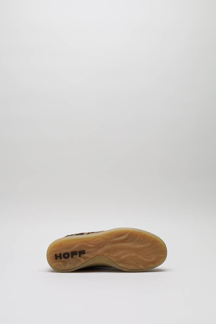 zoom in on Beige Sneaker image Beige Sneaker image