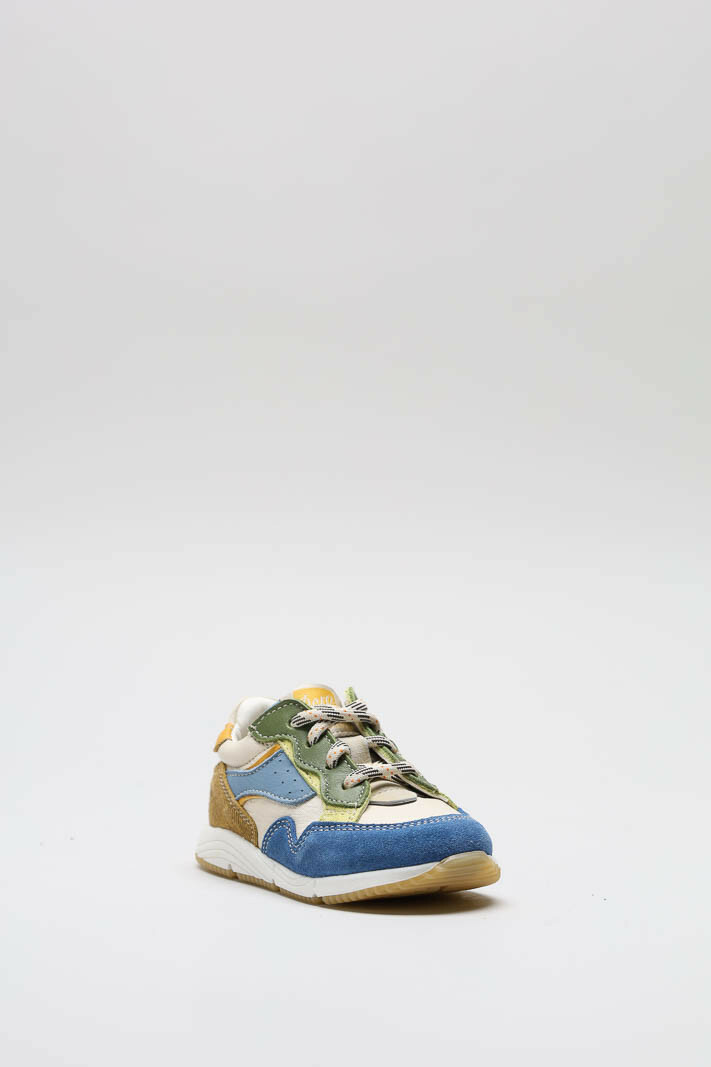zoom in on Blauw Sneaker image Blauw Sneaker image
