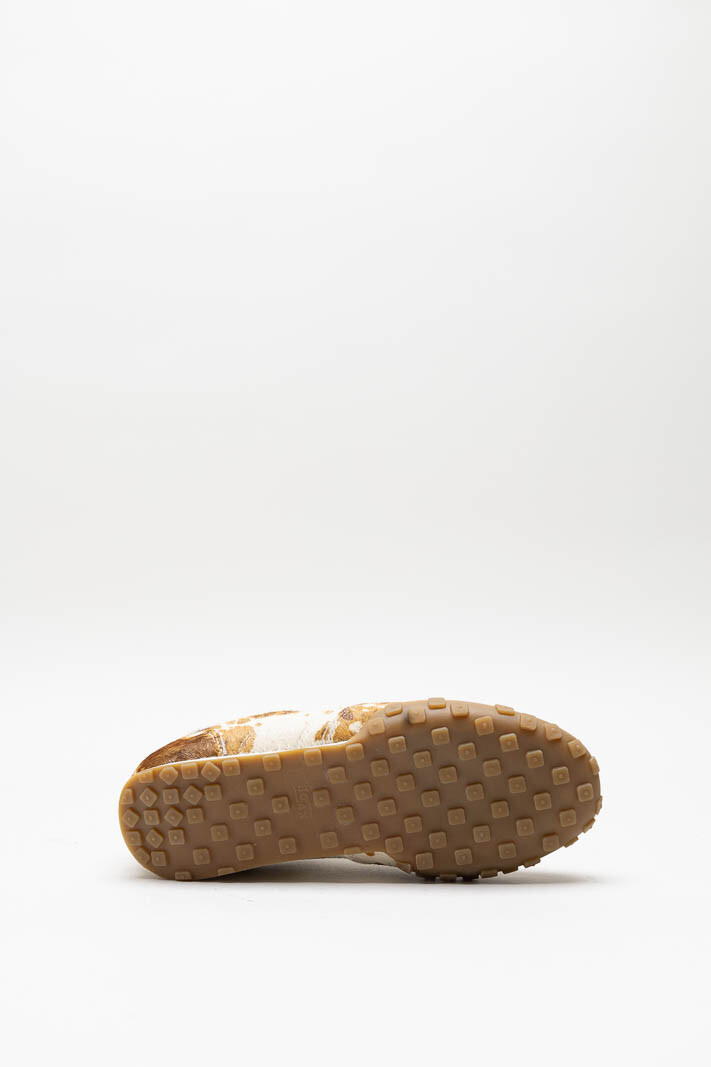 zoom in on Ecru Sneaker image Ecru Sneaker image