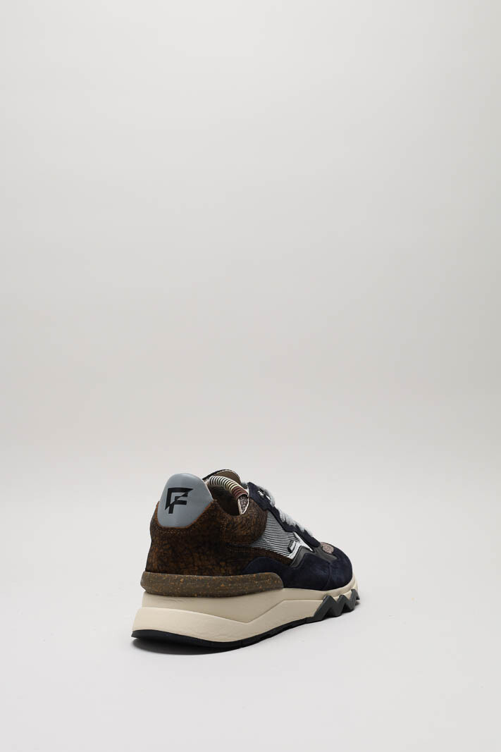 zoom in on Donkerblauw Sneaker image Donkerblauw Sneaker image