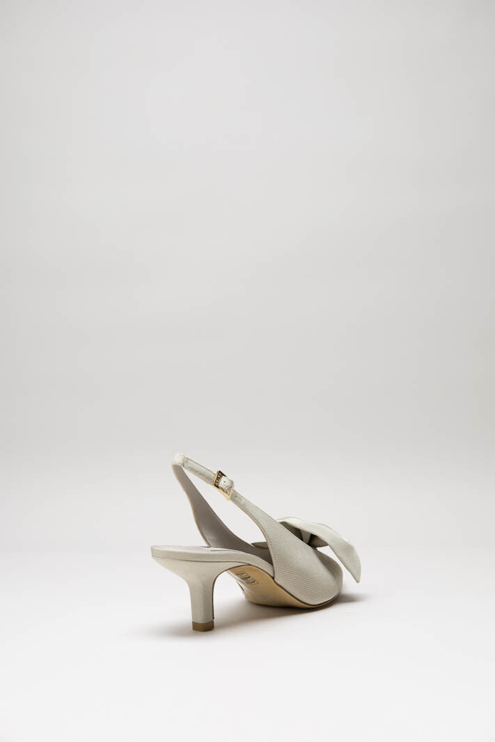 Lichtgroen Pump image