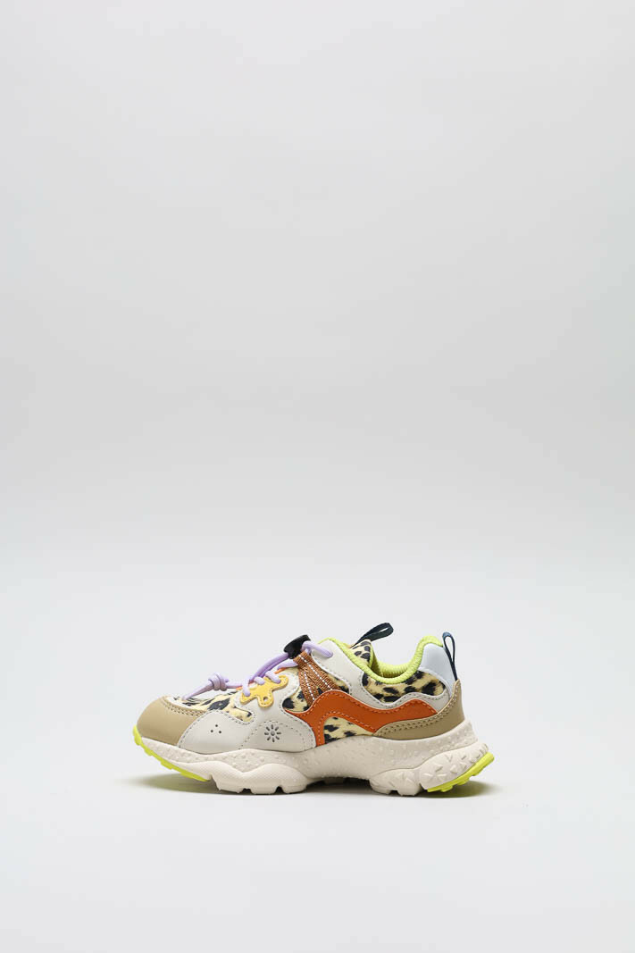 zoom in on Beige Sneaker image Beige Sneaker image