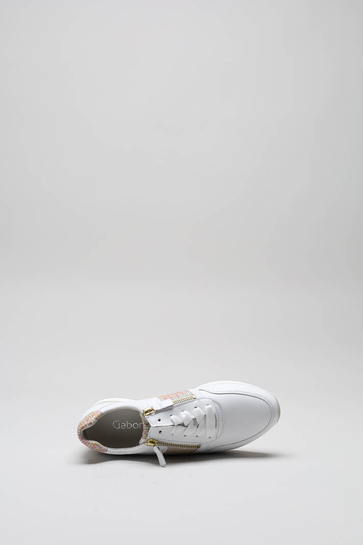 zoom in on Wit Sneaker image Wit Sneaker image