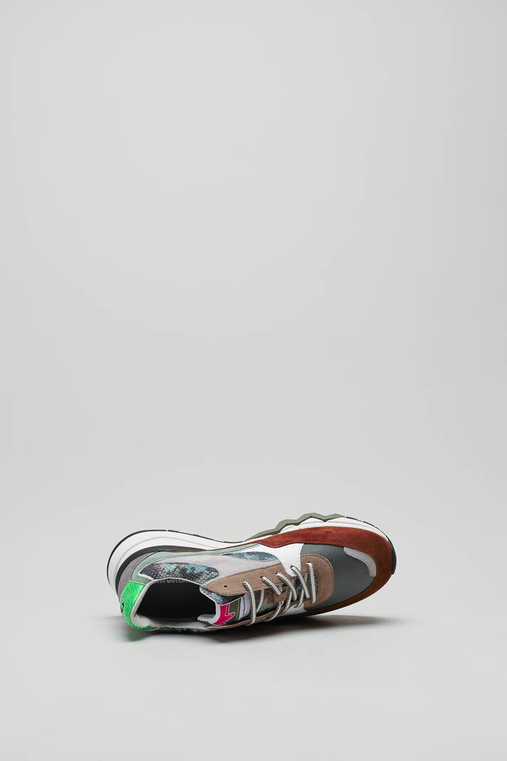 zoom in on Groen Sneaker image Groen Sneaker image