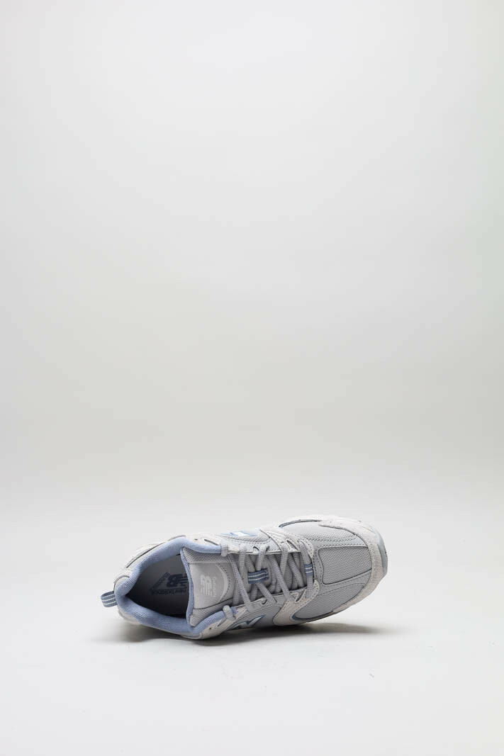 zoom in on Lichtblauw Sneaker image Lichtblauw Sneaker image
