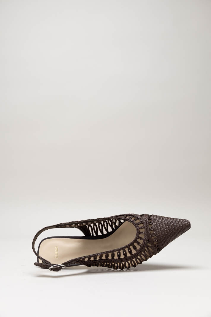 Donkerbruin Pump image