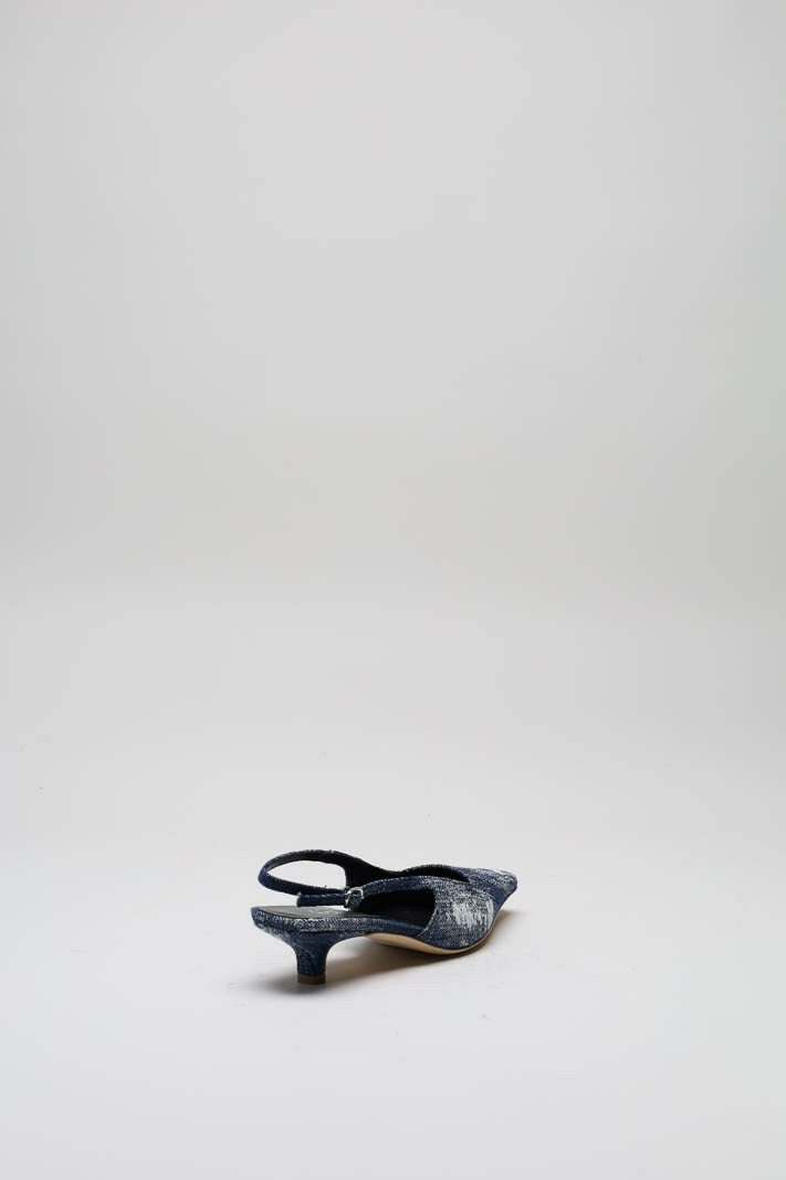 zoom in on Jeans Pump image Jeans Pump image