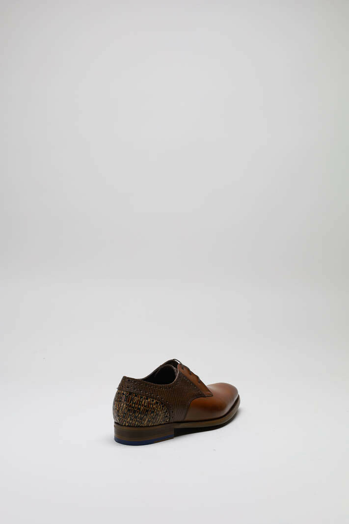 zoom in on Cognac Veterschoen image Cognac Veterschoen image