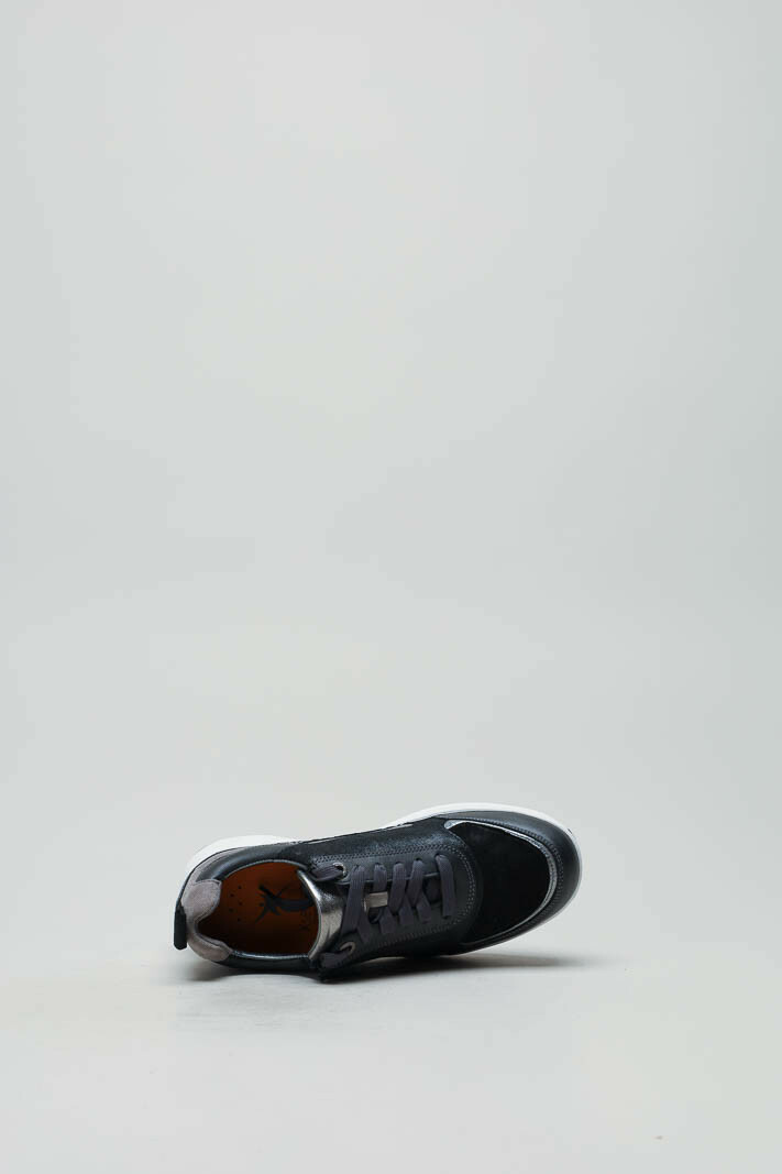 zoom in on Grijs Sneaker image Grijs Sneaker image