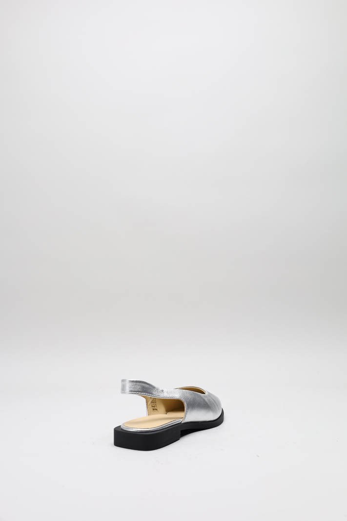 zoom in on Zilver Ballerina image Zilver Ballerina image