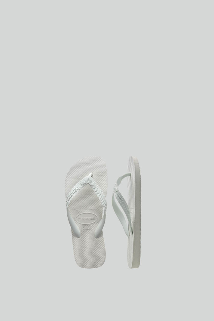 zoom in on Wit Slipper image Wit Slipper image