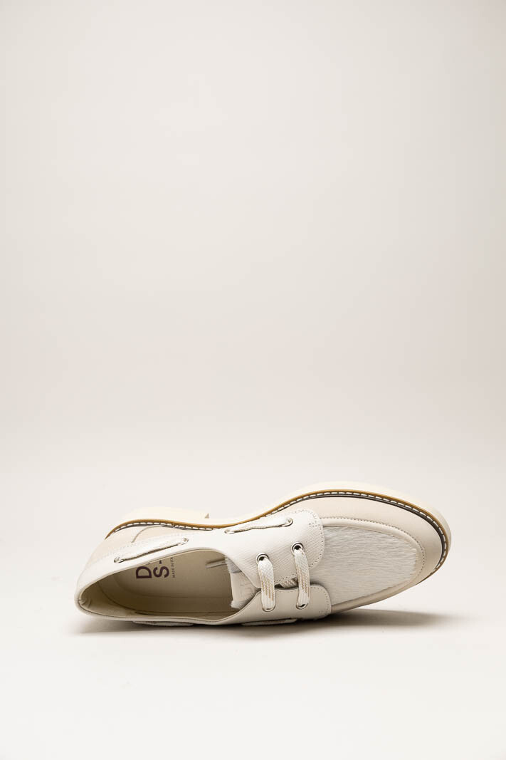 Beige Veterschoen image