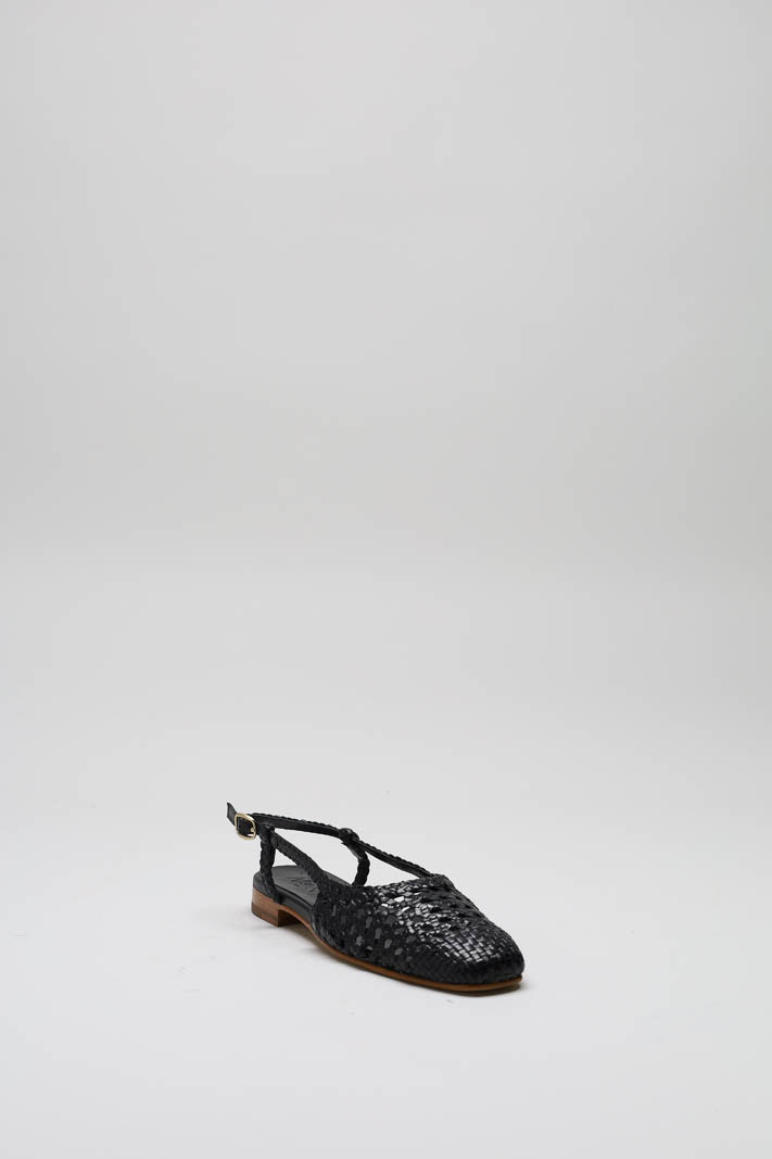 zoom in on Zwart Ballerina image Zwart Ballerina image