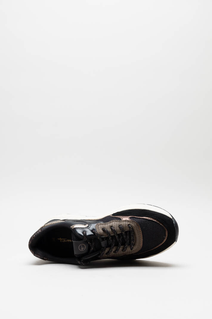 zoom in on Zwart Sneaker image Zwart Sneaker image