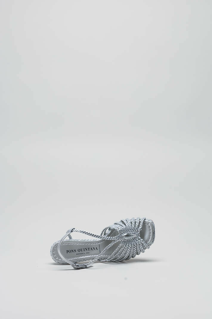 zoom in on Zilver Sandaal hak image Zilver Sandaal hak image