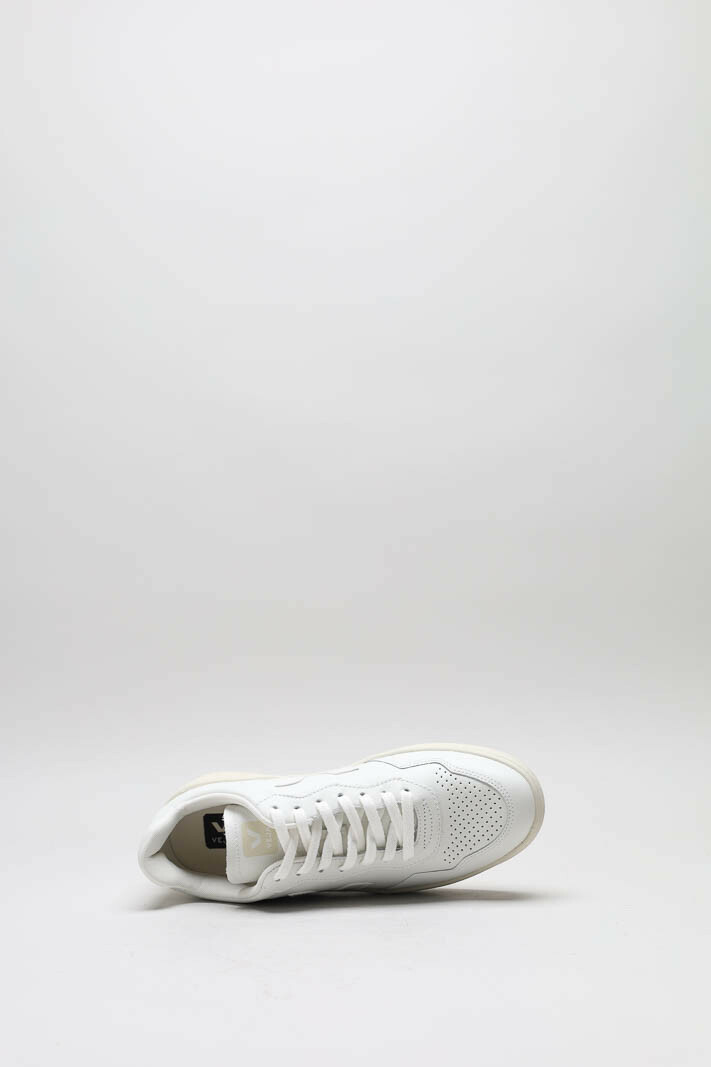 zoom in on Wit Sneaker image Wit Sneaker image