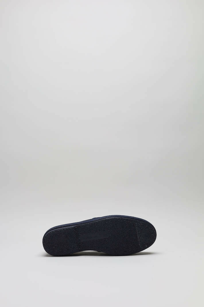 zoom in on Donkerblauw Mocassin image Donkerblauw Mocassin image