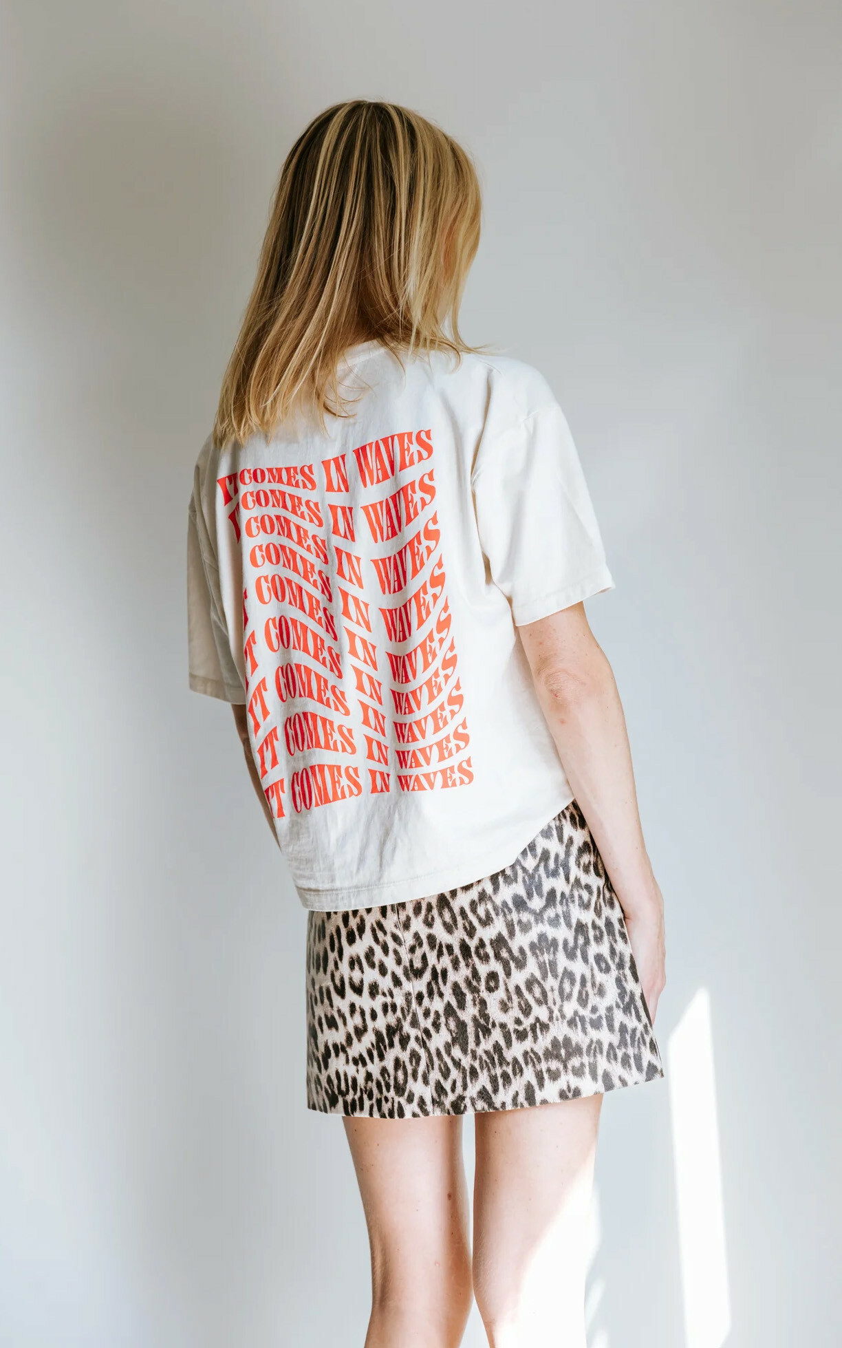 zoom in on Creme T-shirt/top image Creme T-shirt/top image