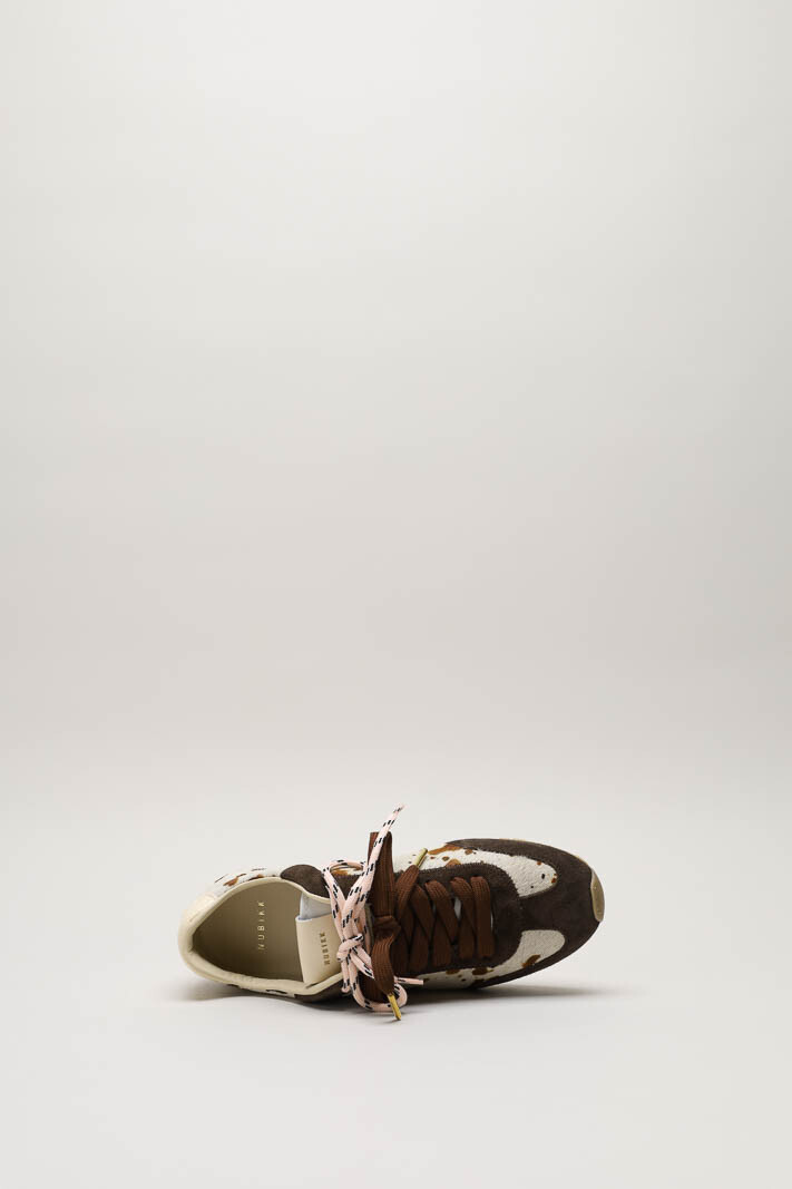 Ecru Sneaker image