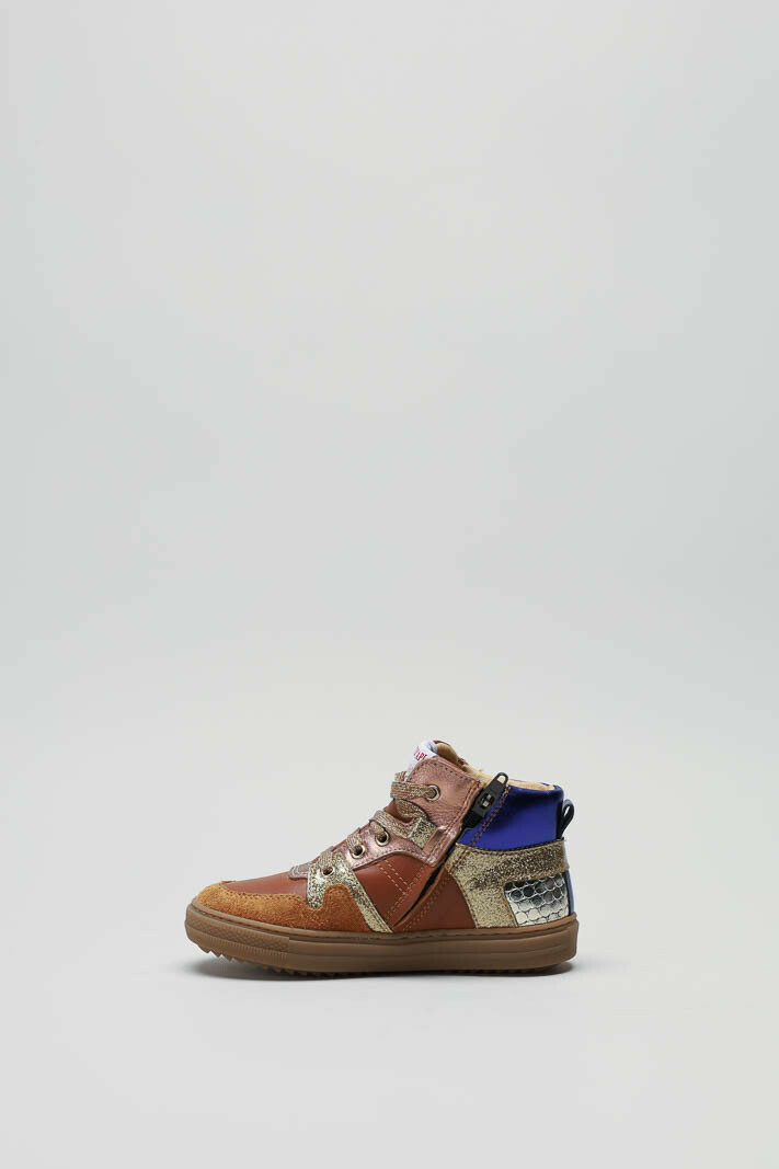 zoom in on Cognac Sneaker image Cognac Sneaker image