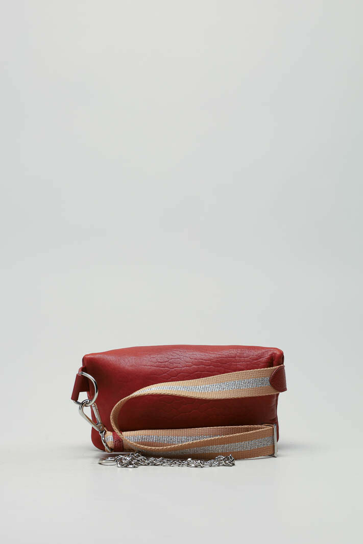 zoom in on Roestbruin Cross body image Roestbruin Cross body image