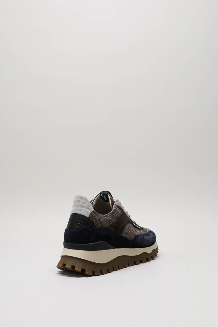 zoom in on Bruin Sneaker image Bruin Sneaker image