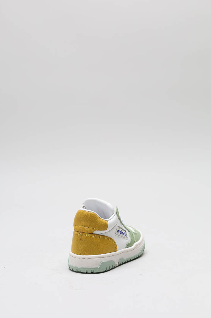 zoom in on Groen Sneaker image Groen Sneaker image
