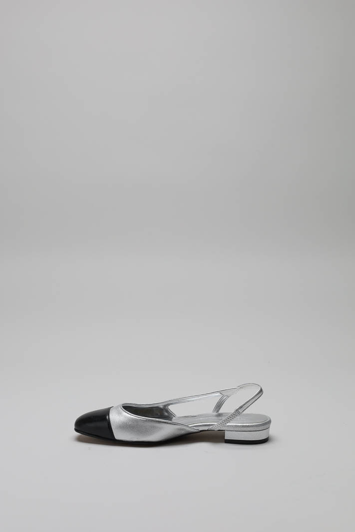zoom in on Zilver Ballerina image Zilver Ballerina image