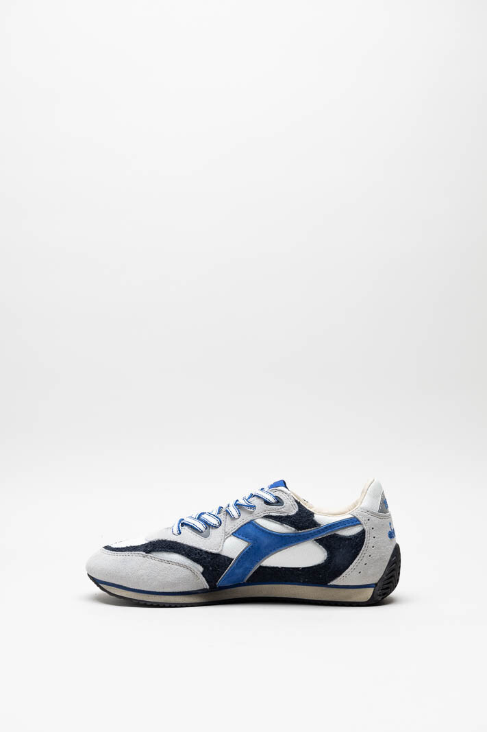zoom in on Grijs Sneaker image Grijs Sneaker image