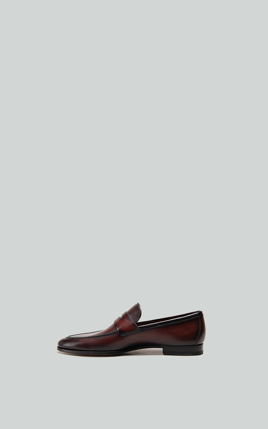 zoom in on Donkerbruin Mocassin image Donkerbruin Mocassin image