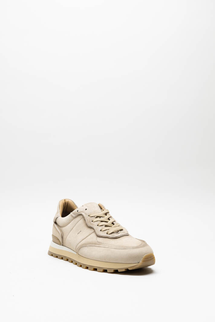 Beige Sneaker