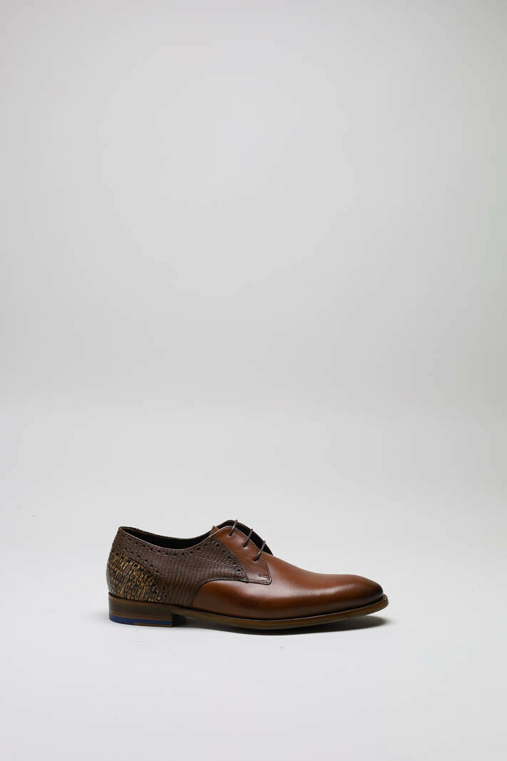 zoom in on Cognac Veterschoen image Cognac Veterschoen image