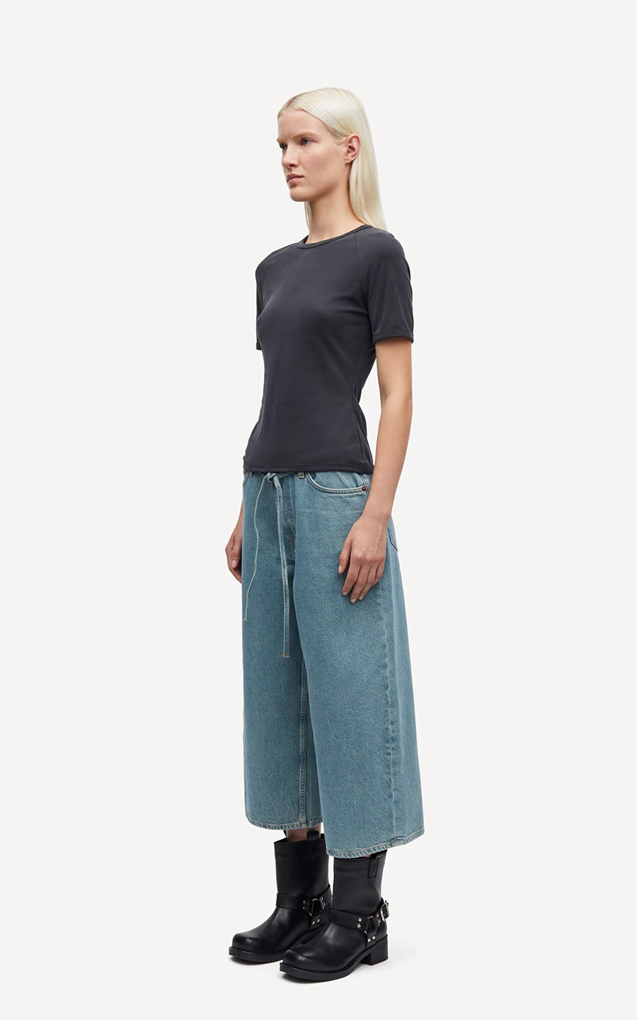 zoom in on Jeans Broek image Jeans Broek image