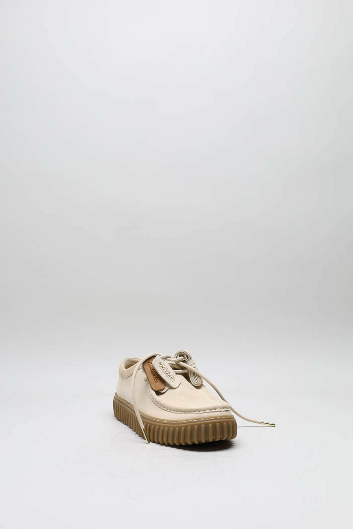 Ecru Sneaker