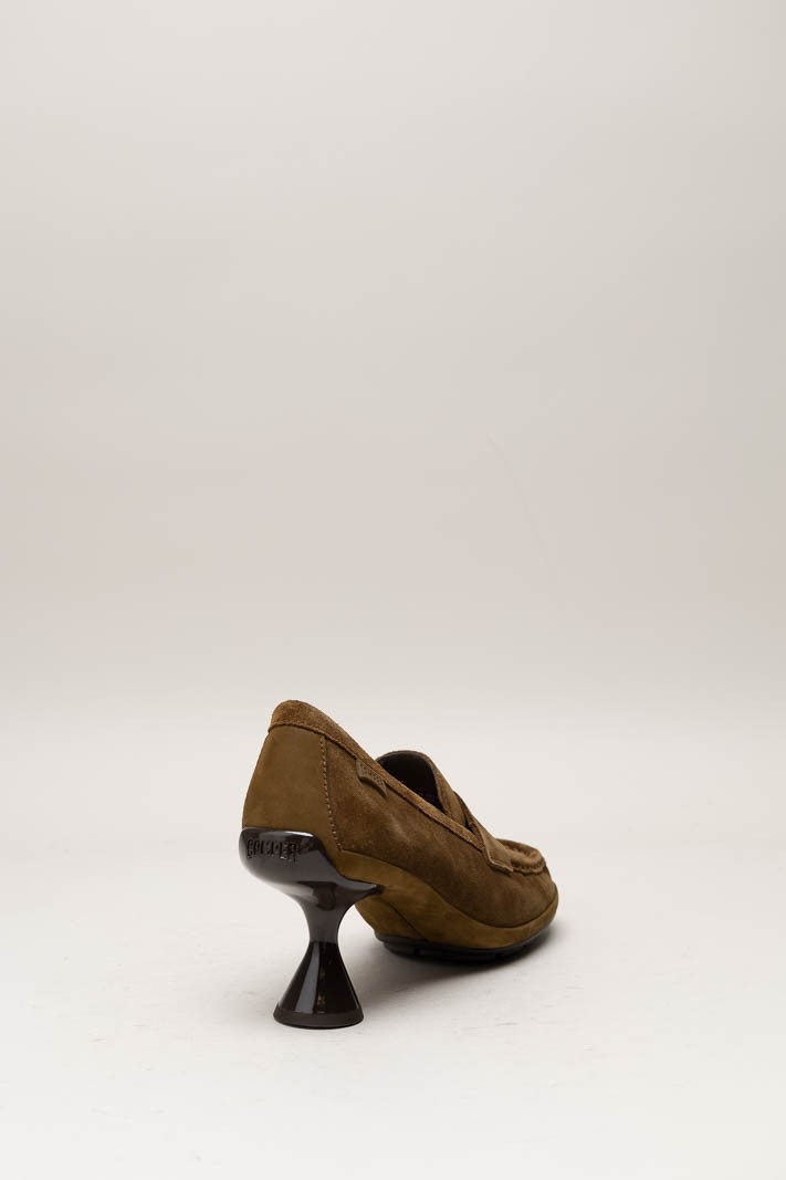 Bruin Mocassin hak image