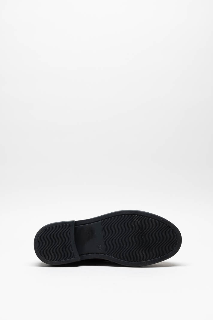 zoom in on Bordeaux Mocassin image Bordeaux Mocassin image
