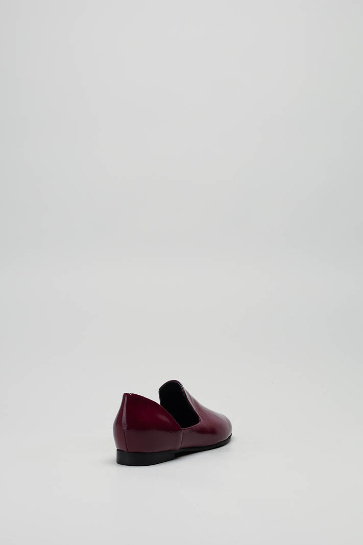 zoom in on Bordeaux Mocassin image Bordeaux Mocassin image