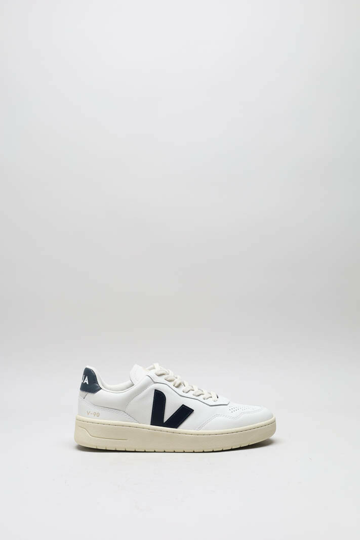 zoom in on Wit Sneaker image Wit Sneaker image