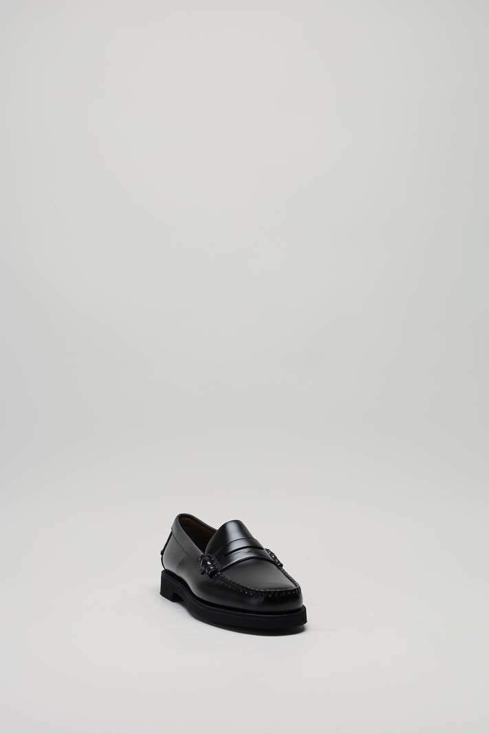 zoom in on Zwart Mocassin image Zwart Mocassin image