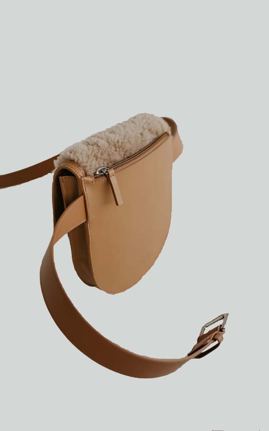 zoom in on Cognac Cross body image Cognac Cross body image