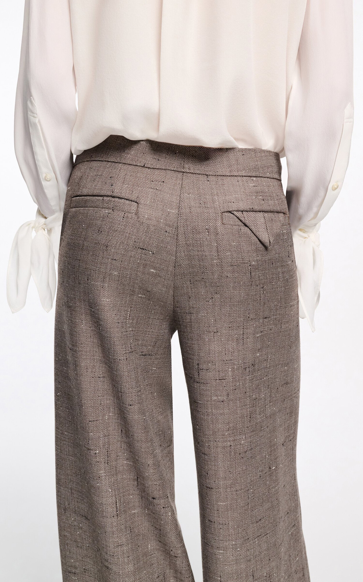 zoom in on Bruin Broek image Bruin Broek image