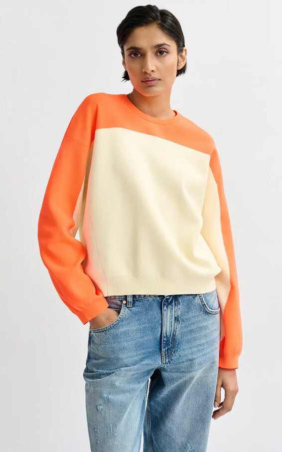 Oranje Sweater