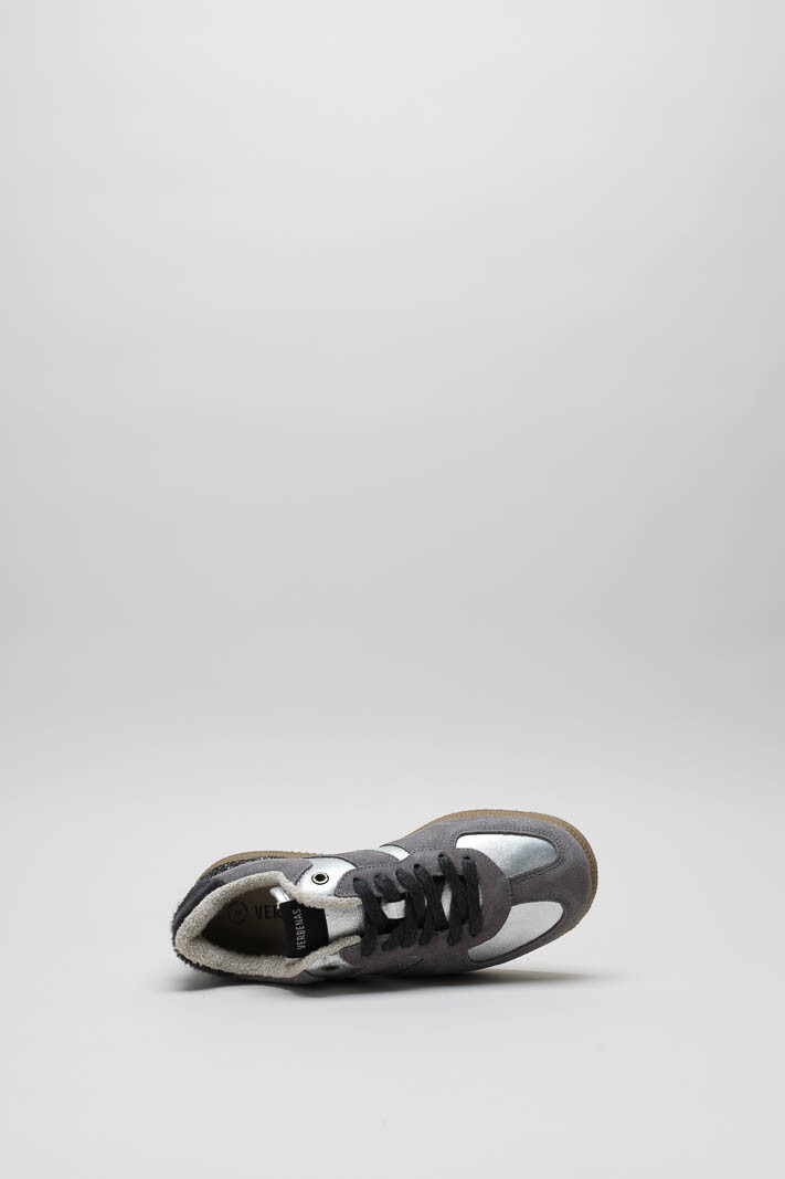 zoom in on Grijs Sneaker image Grijs Sneaker image