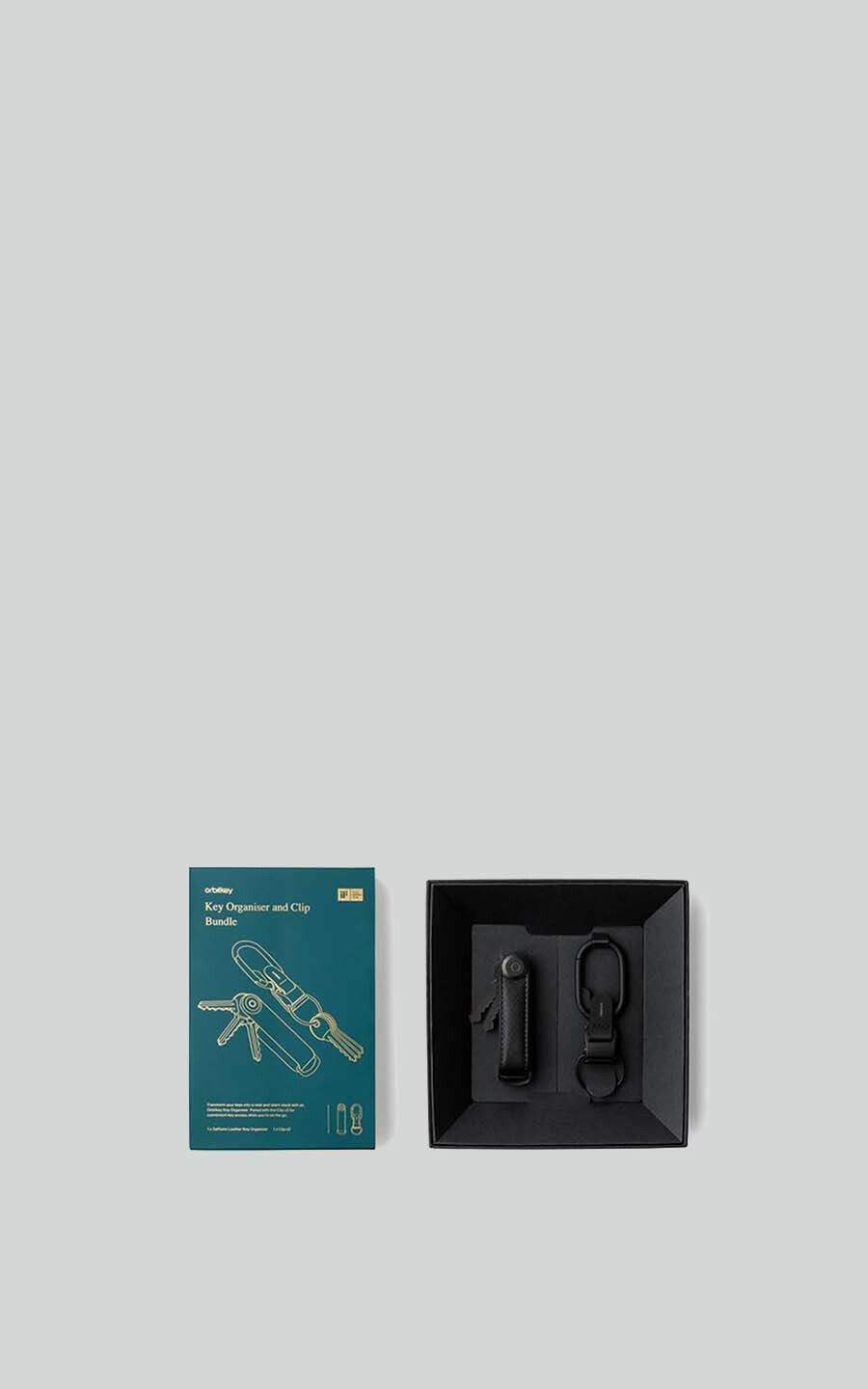 zoom in on Zwart Multi media accessoires image Zwart Multi media accessoires image
