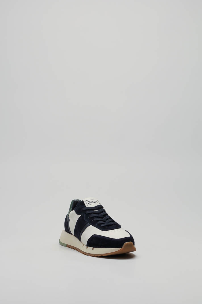 zoom in on Blauw Sneaker image Blauw Sneaker image