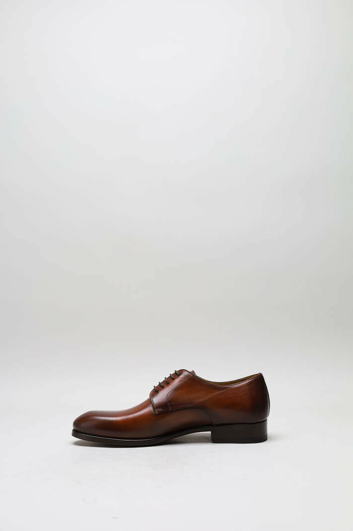 zoom in on Cognac Veterschoen image Cognac Veterschoen image